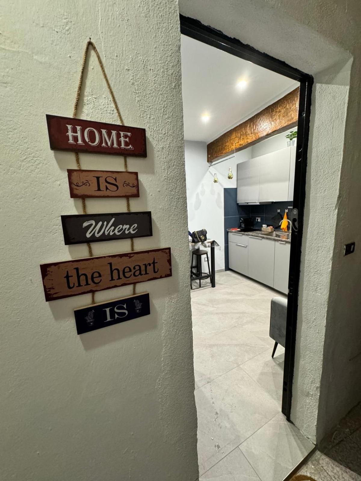 Appartamento La Casa Di Jennifer Nel Centro Parma Esterno foto