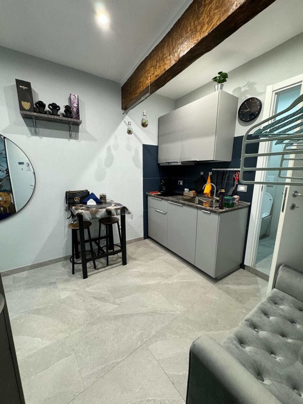 Appartamento La Casa Di Jennifer Nel Centro Parma Esterno foto