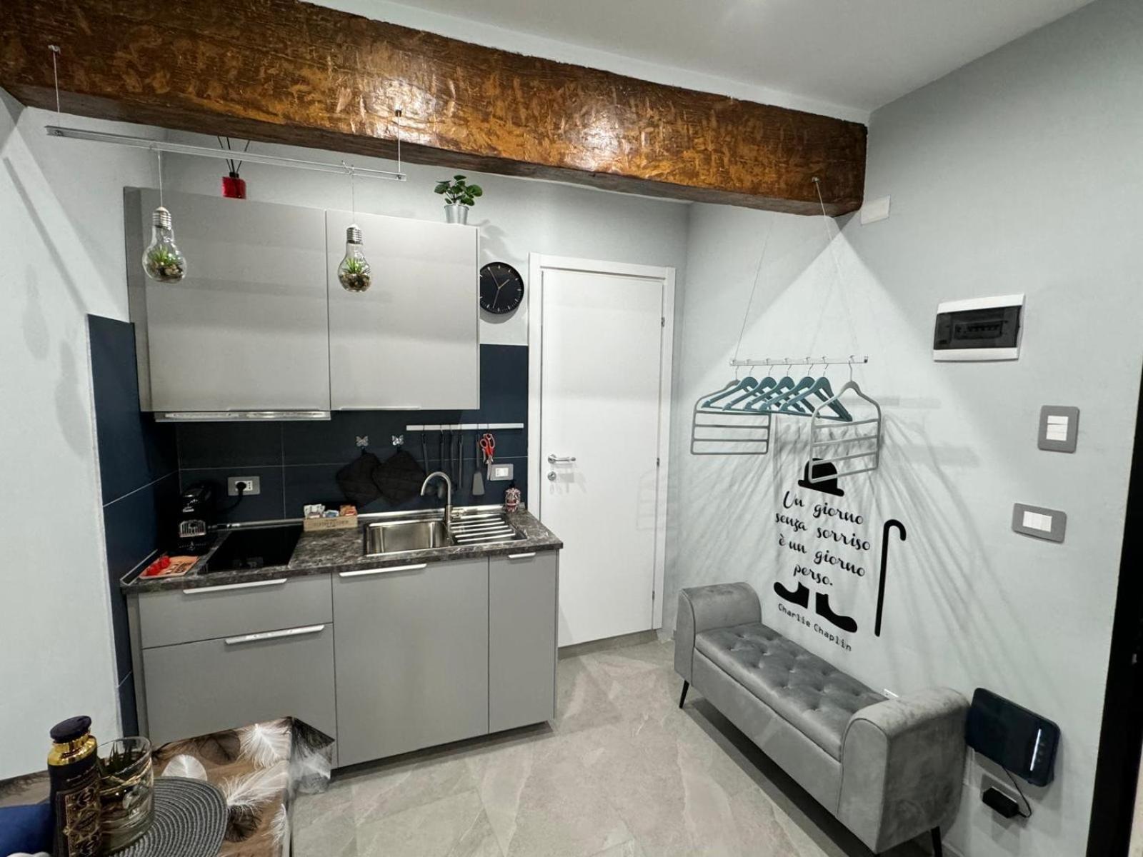 Appartamento La Casa Di Jennifer Nel Centro Parma Esterno foto